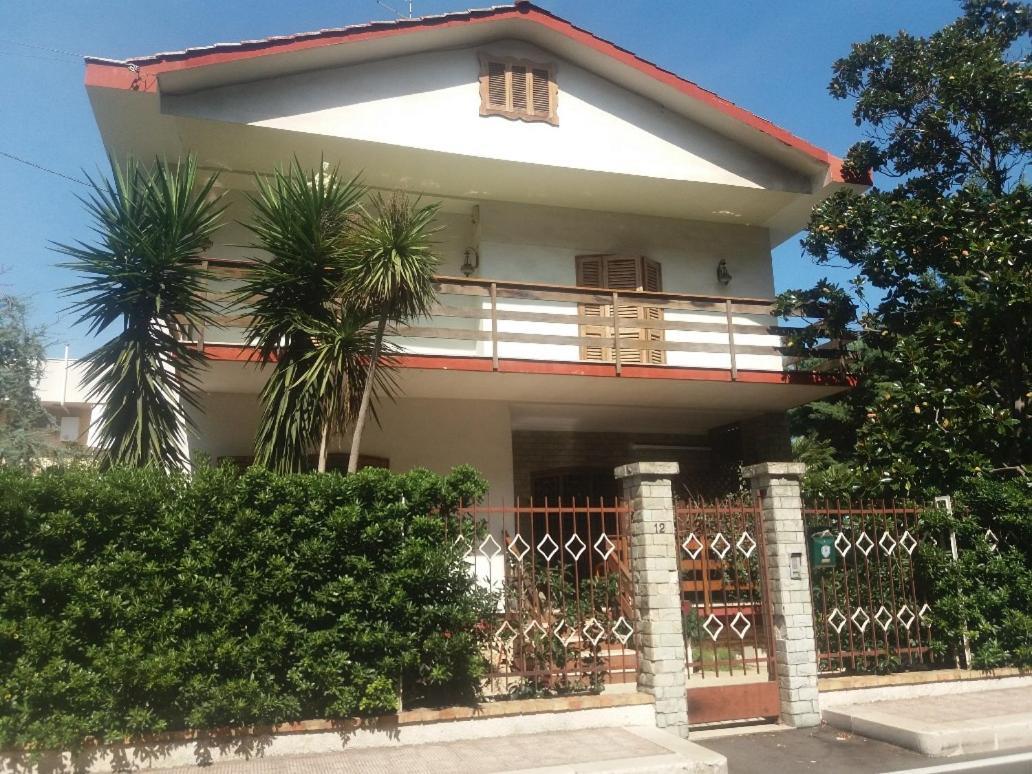 Residenza Nisio Villa Bari Luaran gambar